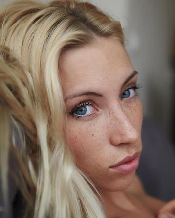 Blue Eyed Blondie Is Naked On Her Bed