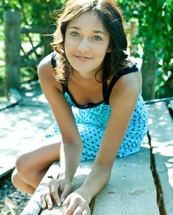 Hairy Pussy Pics By A Sexy Teen